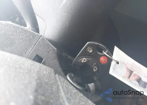 2013 Ford Focus Se z USA, uszkodzony, nr VIN 1FADP3K23DL111505